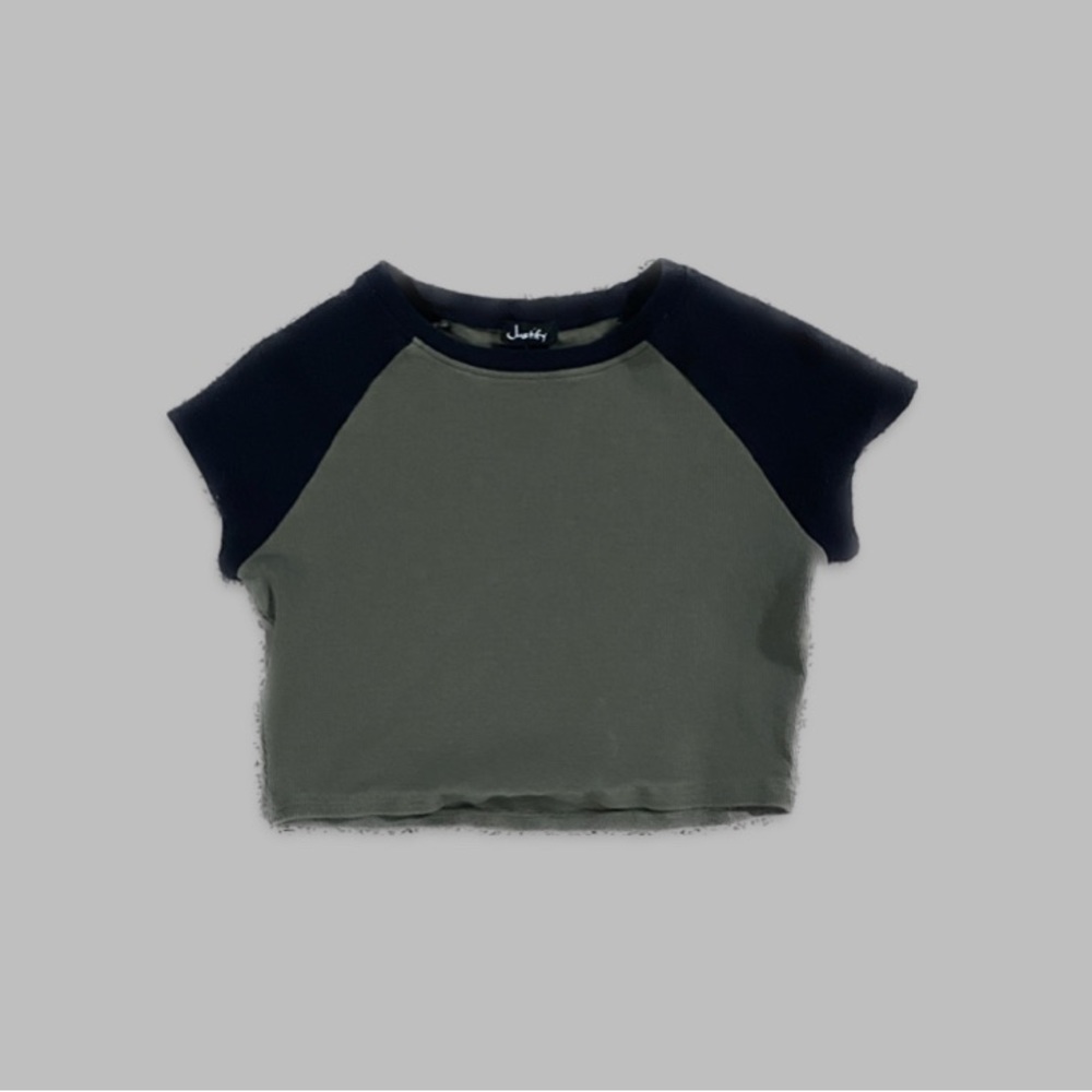 Justify green and black baby tee size large